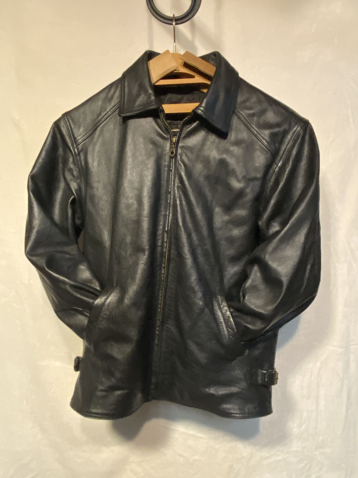 Really Nice Quality Men’s  Leather Jacket!!! Casual Dress Or Motorcycle!!!