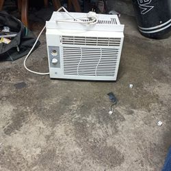 Window/Wall Ac Unit