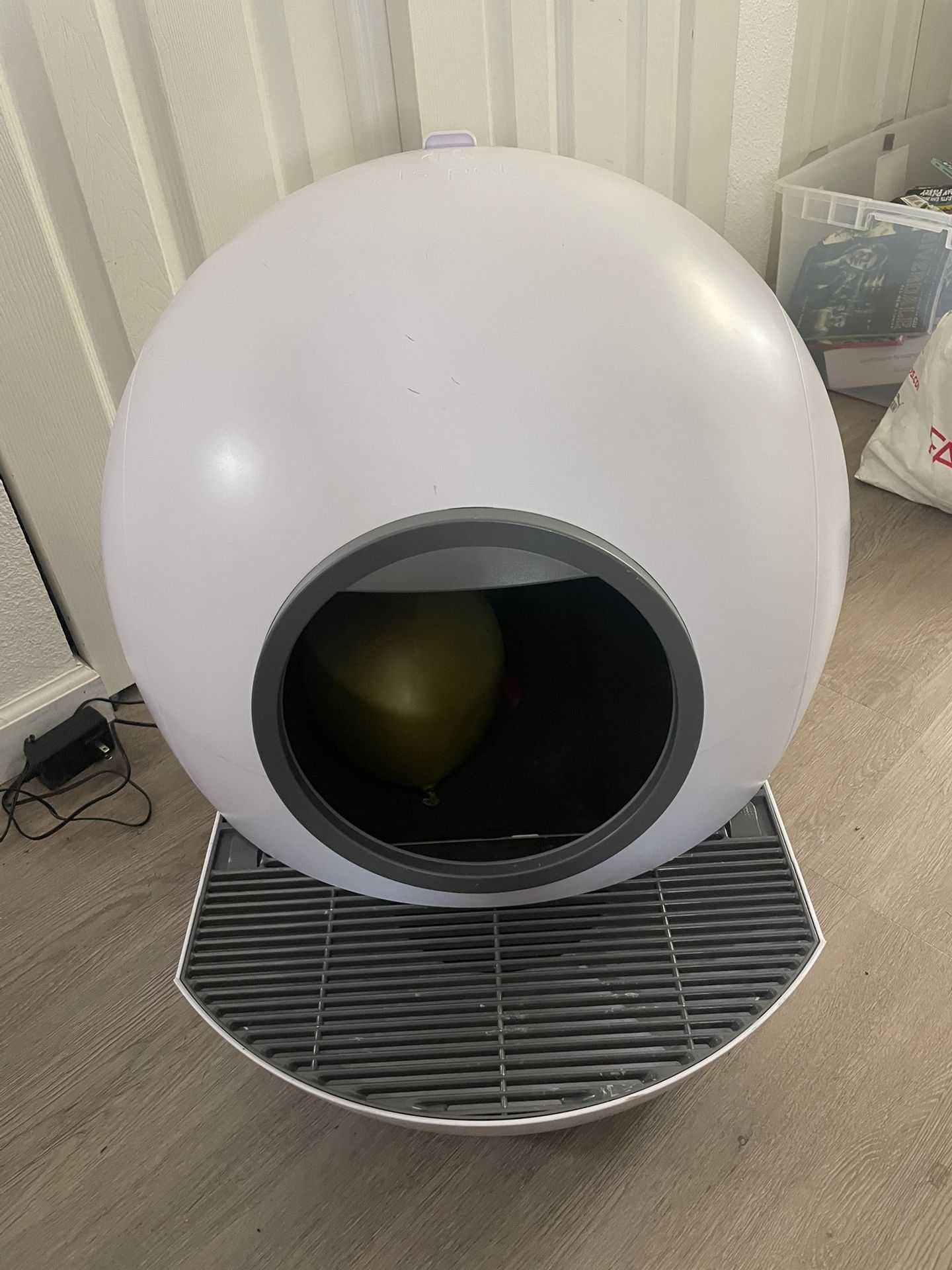 Els Pet Litter Box $200