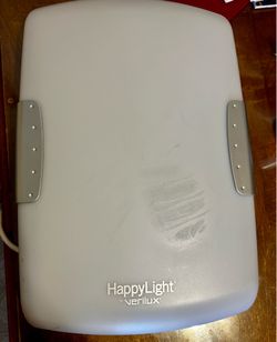 Light therapy lamp