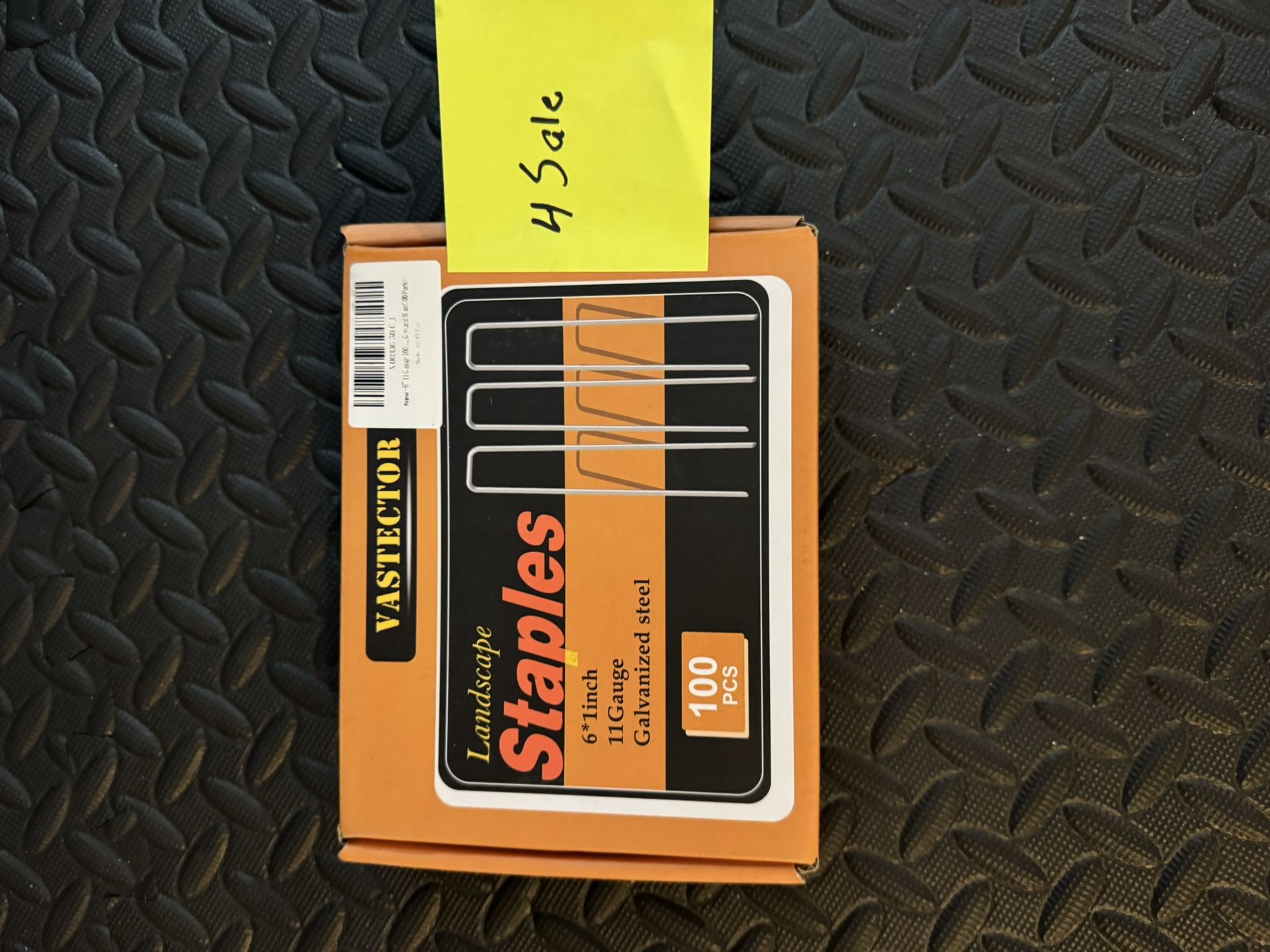 VASTECTOR Landscape Staples