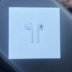 Apple AirPods 2nd Generation (MV7NAM/A) With Charging Case
