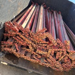 Industrial Pallet Racks. Beams. Only.
