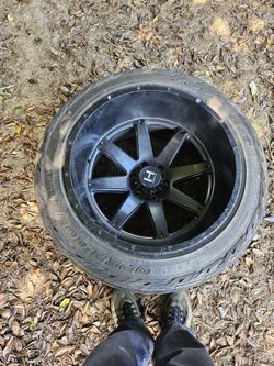 Hostile 32 Inch Tires 22 Inch Rims