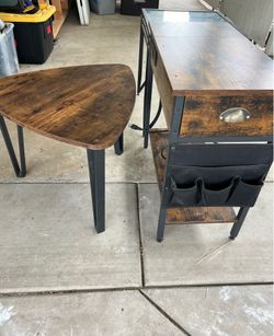 3 End tables