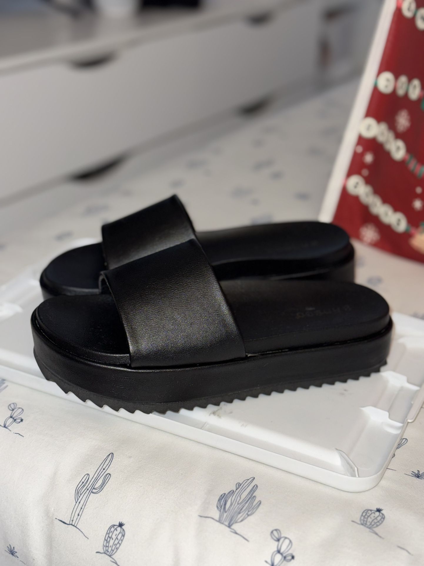 Black Platform Sandals
