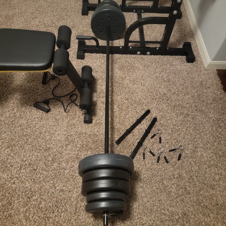 105 Lbs Barbell/dumbell Set