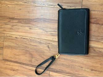 Authentic Tory Burch Black Pebbled Leather Crossbody Clutch Purse