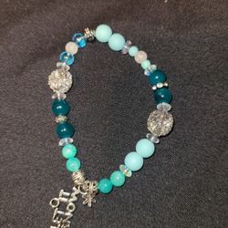 Holiday Beaded Bracelets 