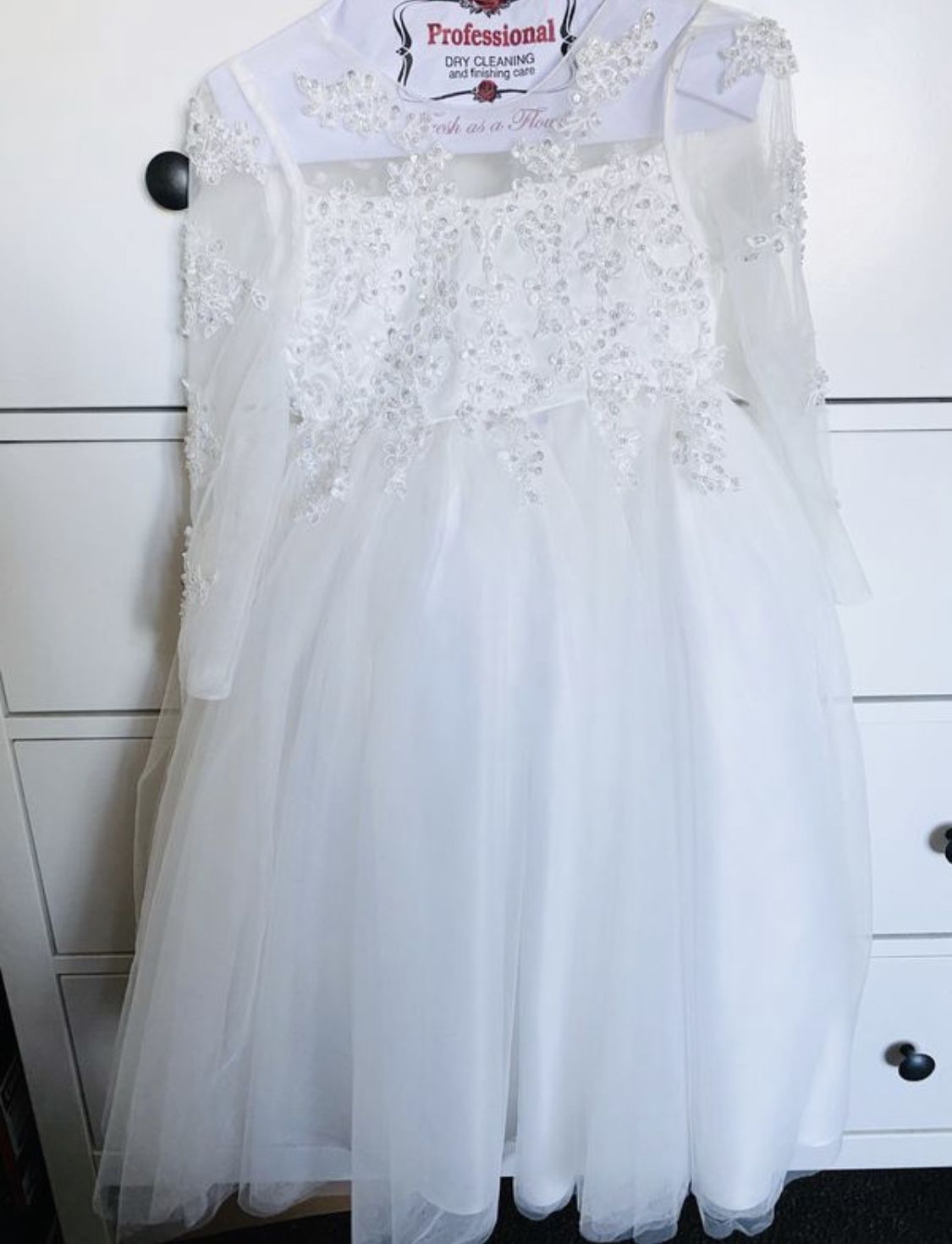 White Long Sleeve Tulle Dress