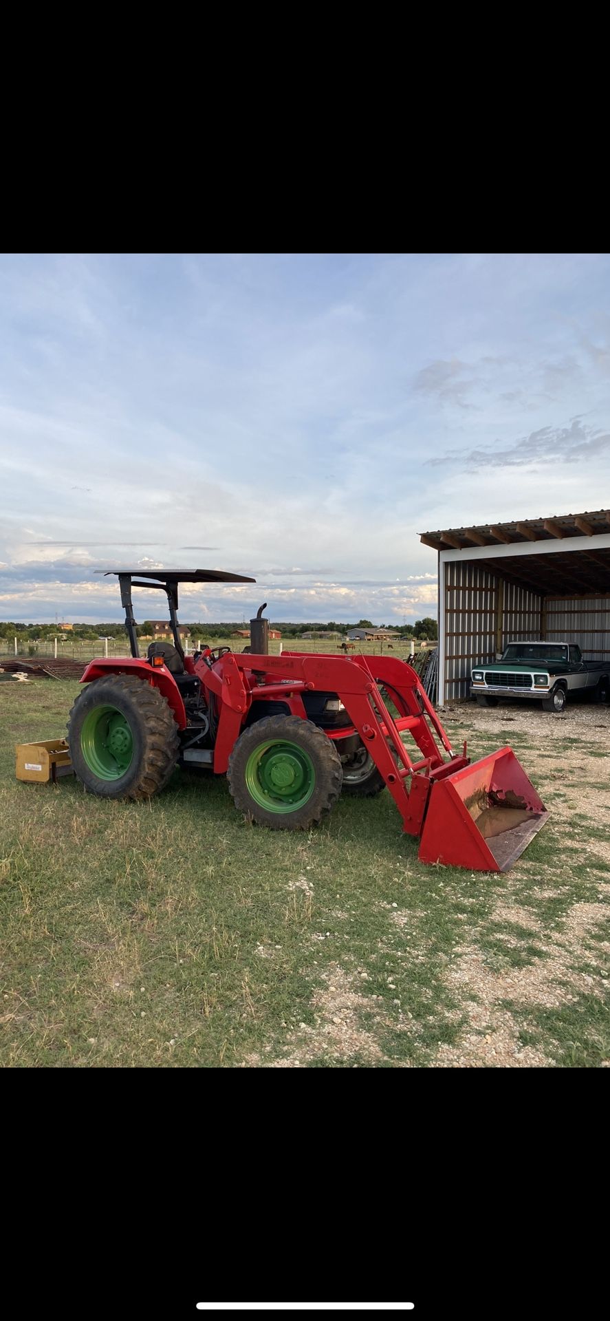 Mahindra Tractor 4x4 Diesel Multiple Attachments