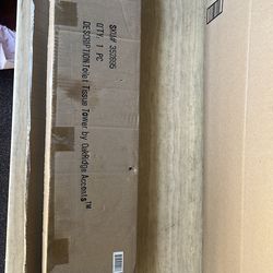 🪵 Oak Ridge Scents Bathroom Linen Tower / Narrow Storage Cabinet – Used / Good Condition