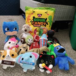 Snackles/Rainbow Friends And More Stuffed Animals/Plushies