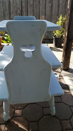 Vintage shabby chic 3 layered table