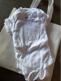 5 pack white gerber onesies