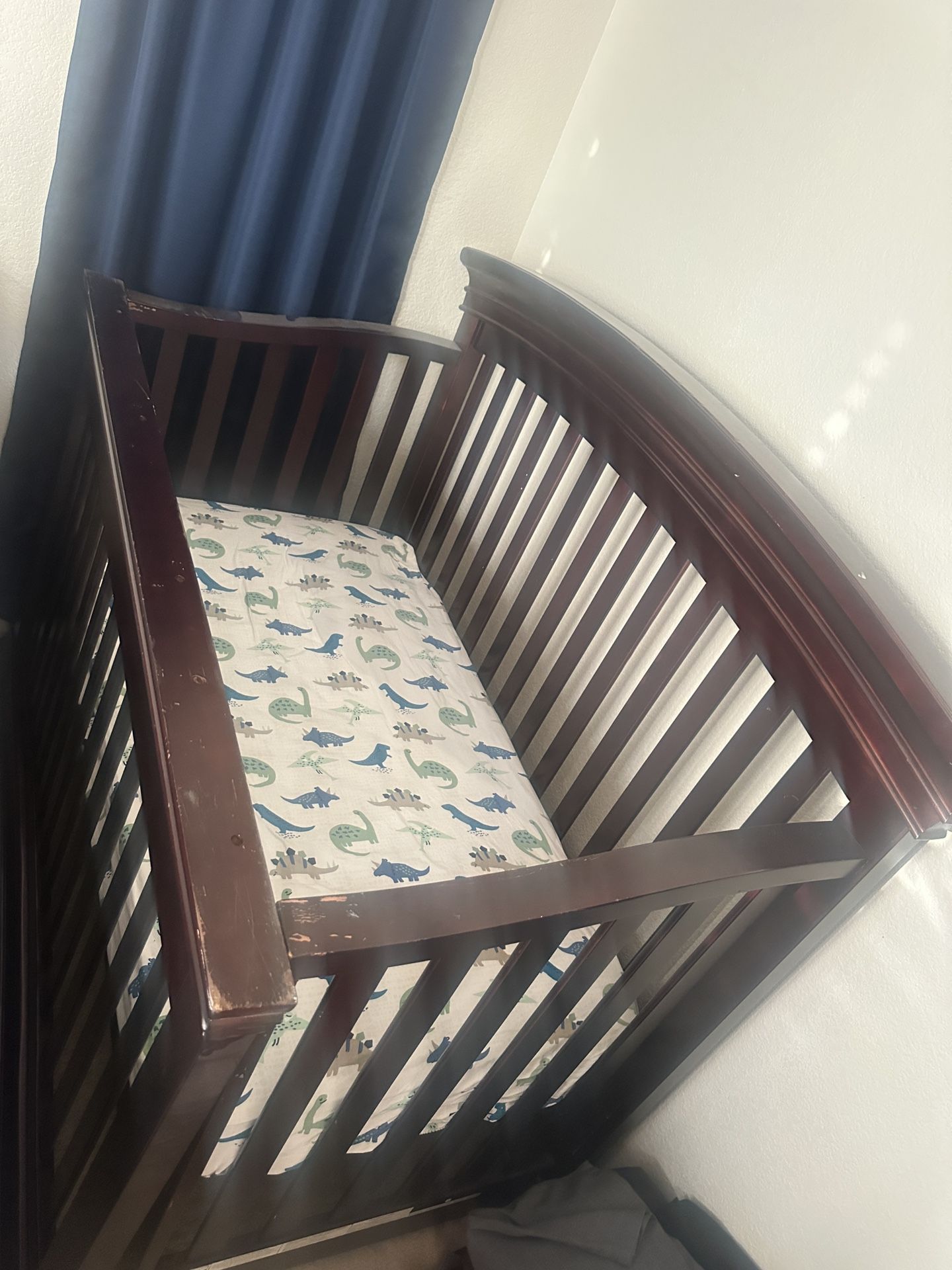 Crib. FREE