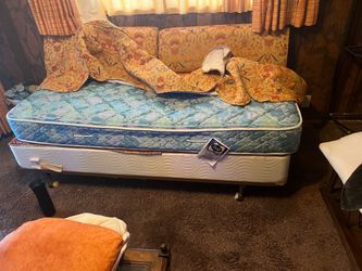 Day Beds/ Couches
