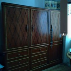 Entertainment Center