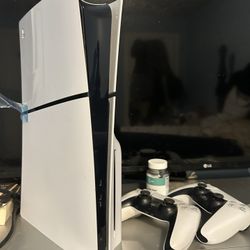 PlayStation 5 Slim 