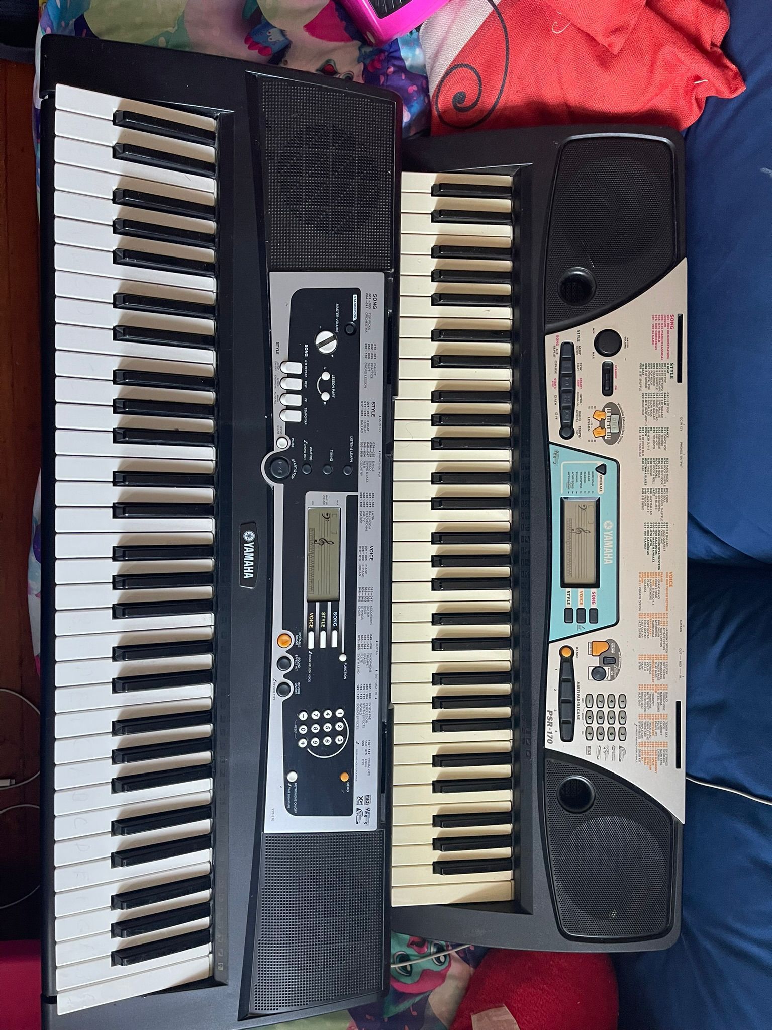 2 Yamaha keyboards in excellent condition, singing, style and voice. mini general, XGLite, metronome 2 Keyboards for-E213 Stereo Sampled Piano Drum Ki