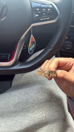 Gold ring 10k