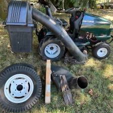 Craftsman Riding Lawn Mower / Tractor GT3000