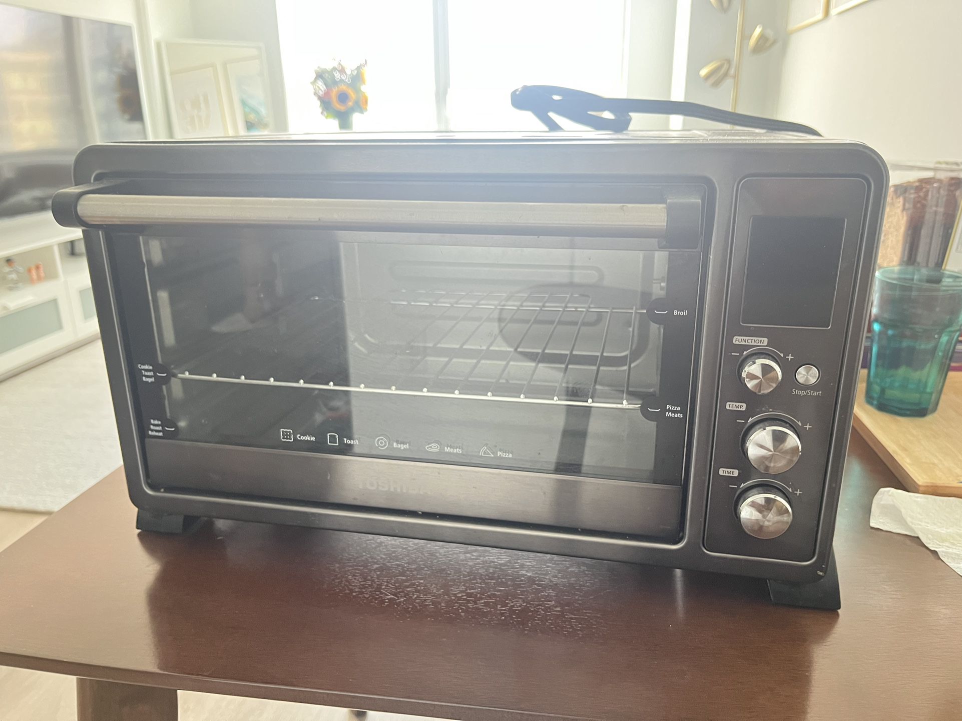 Toshiba Digital Convention Toaster Oven [Pickup Only]
