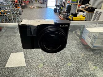 Panasonic Lumix DMC-ZS100 Digital Camera