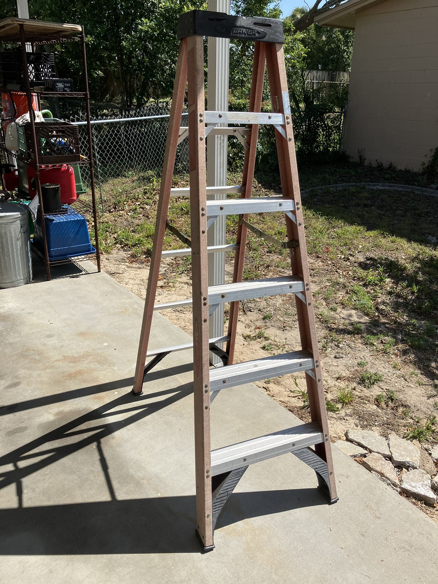 Werner 6 ft orange fiberglass step ladder