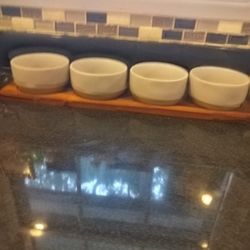Set Of 4 Ceramic Bowls With Wooden Tray 