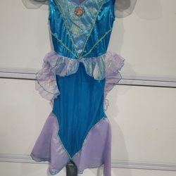 Costume