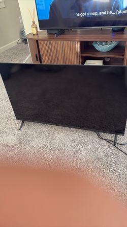 35 inch VIZIO Tv