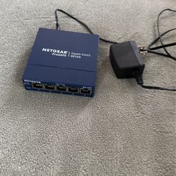 Tested Power Comes On. Netgear Gigabit Switch