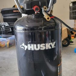 Husky 33gal Air Compressor with impact/hose
