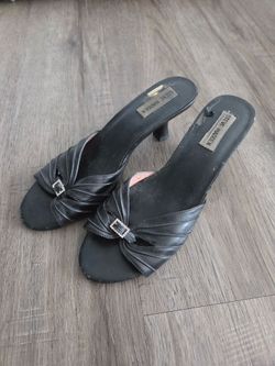 8.5 Steve Madden Heels