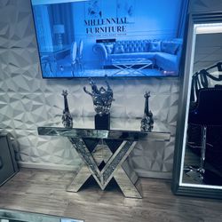 Modern Mirror Entry Console Table $50 Down With Financing 