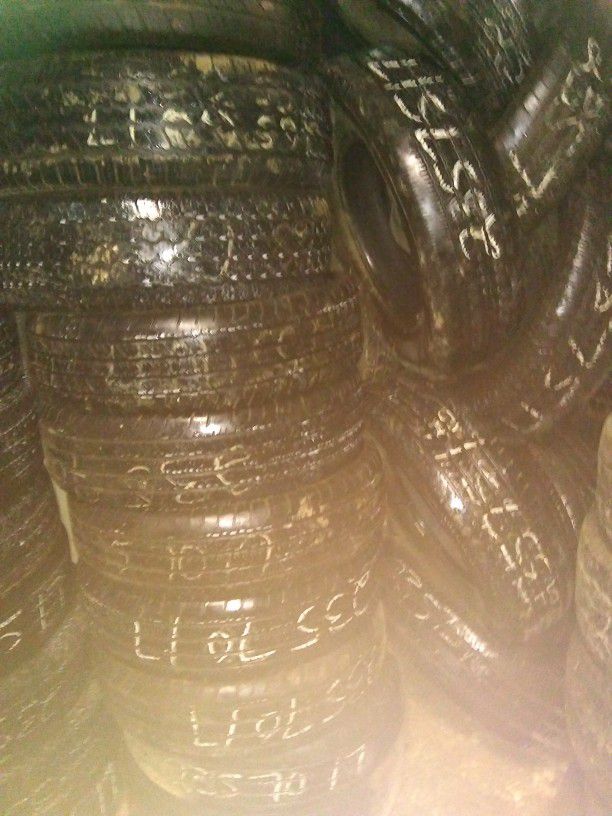 Used tires 235 75 17and. ,235 70 17