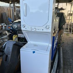 GE 2.​3 cu.​ ft.​ Washer 4.​4 cu.​ ft.​ Electric Dryer Combo in White