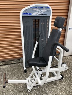 Commercial ReeBok Chest Press with Pre-Stretch Foot Bar In Excellent Condition