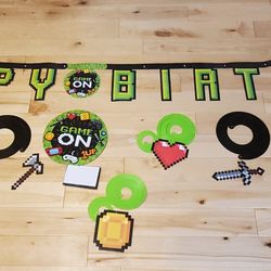 'Game On' Birthday Party Decorations Lot