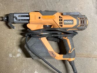 RIDGID Corded Drywall Screwdriver with Collated Attachment