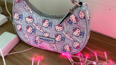 hello kitty handbag