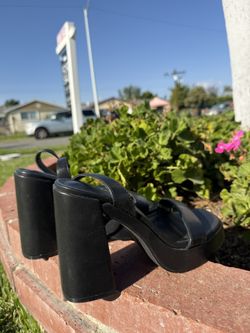 Black Chunky Heels