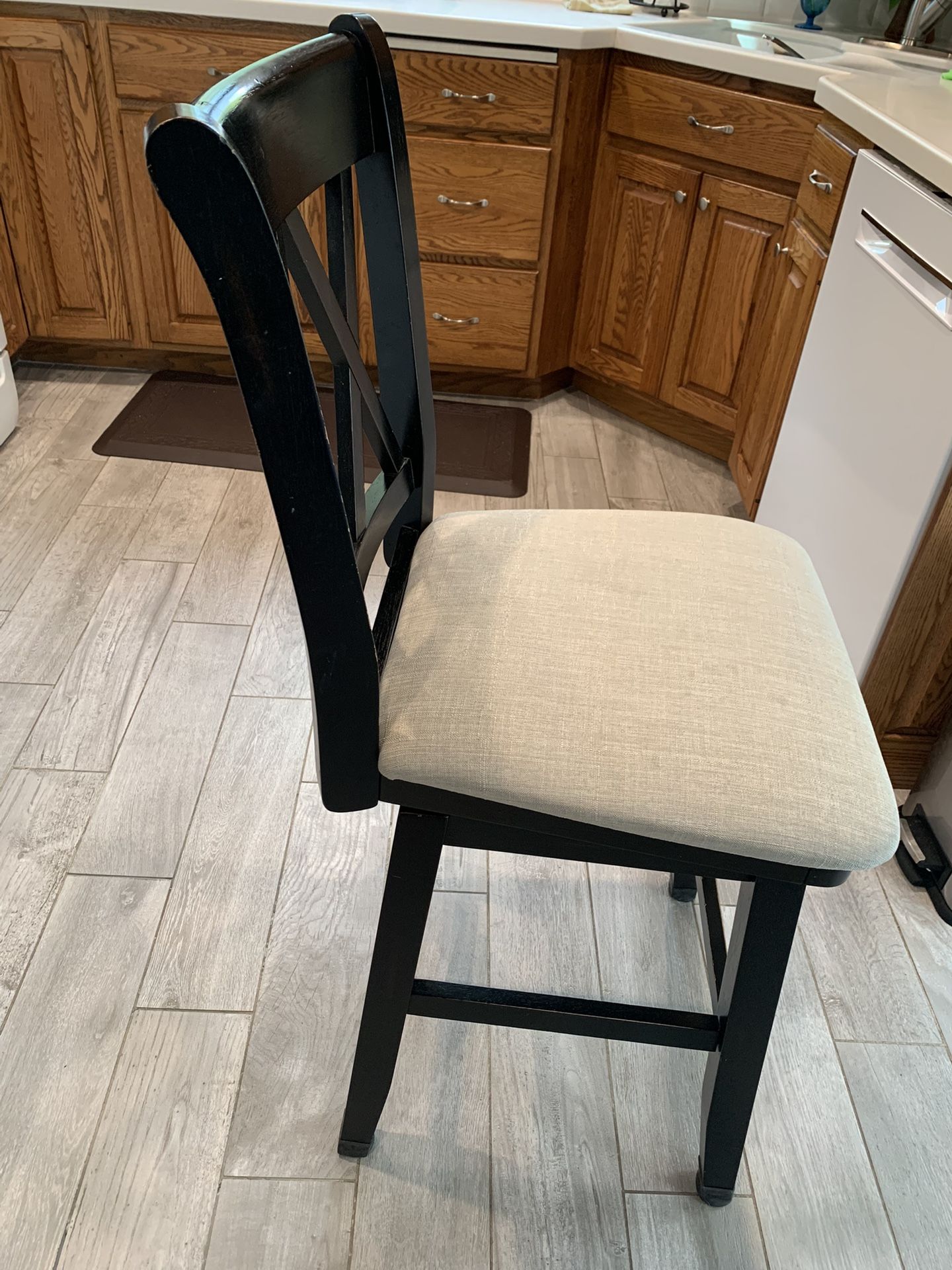 4 Counter Hight Swivel  Stools For $200.00
