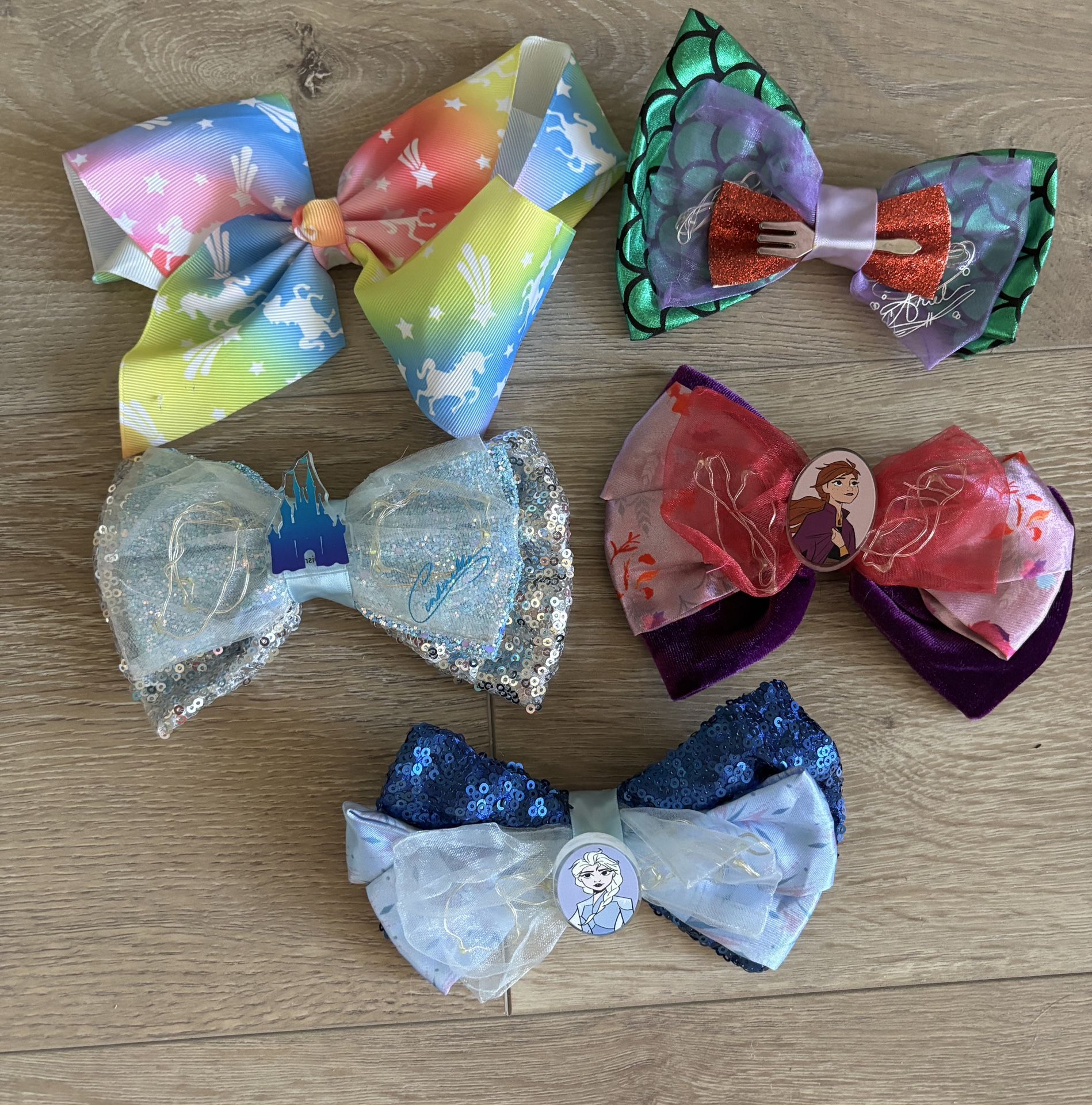 Disney Parks Cinderella Light Up Hair Bow Disneyland Castle Sequin Tulle Lights