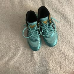 Basketball Shoes