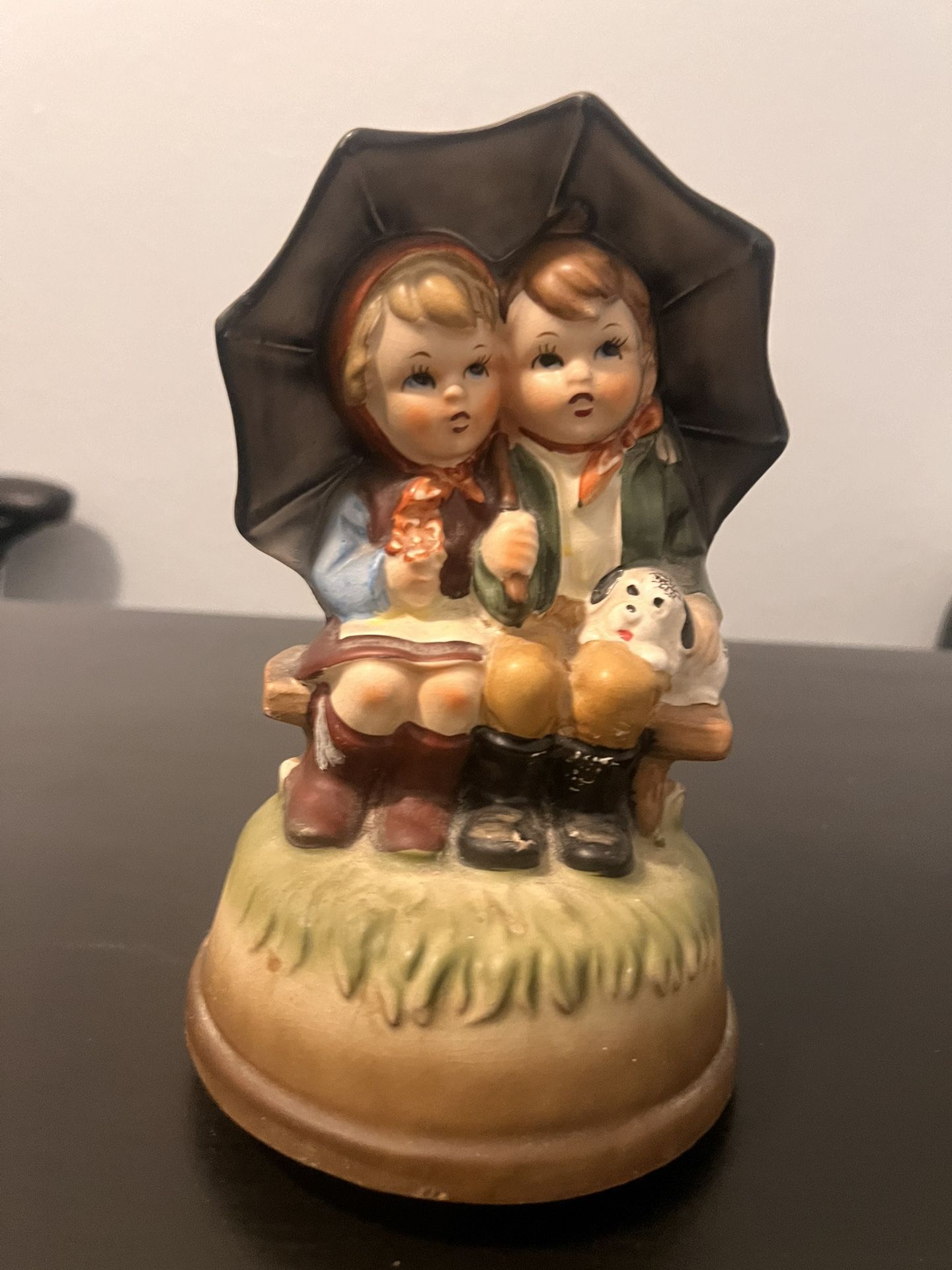 Vintage 50’s Hummel music Figurine