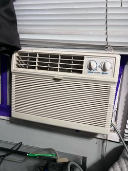 Window AC unit