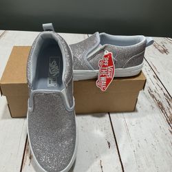 NWT SUPER SPARKLY BIG GIRL SIZE 5 WOMEN SIZE 7 SLIP ON VANS