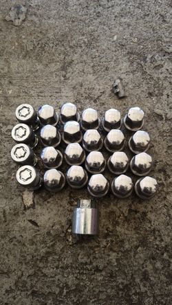 24 lug nuts oem 14x1.5